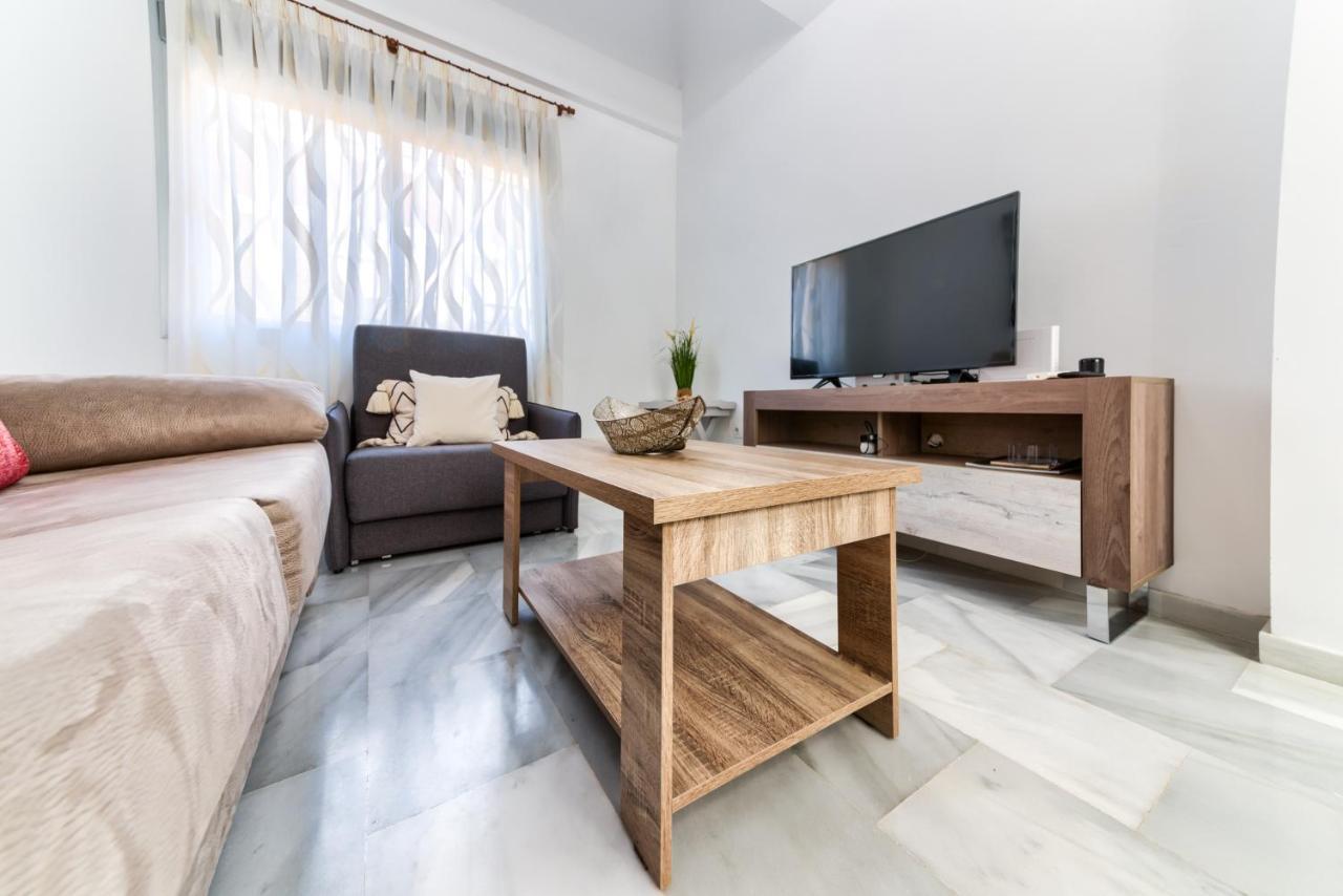 Holidays2Malaga Salitre Cerca Estacion Ave & Fibra Wifi Luaran gambar