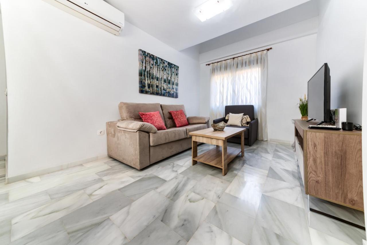Holidays2Malaga Salitre Cerca Estacion Ave & Fibra Wifi Luaran gambar