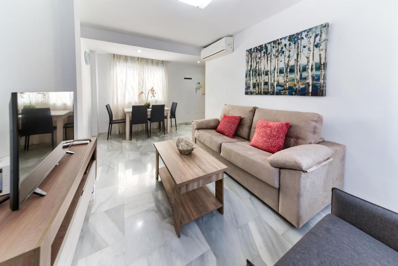 Holidays2Malaga Salitre Cerca Estacion Ave & Fibra Wifi Luaran gambar