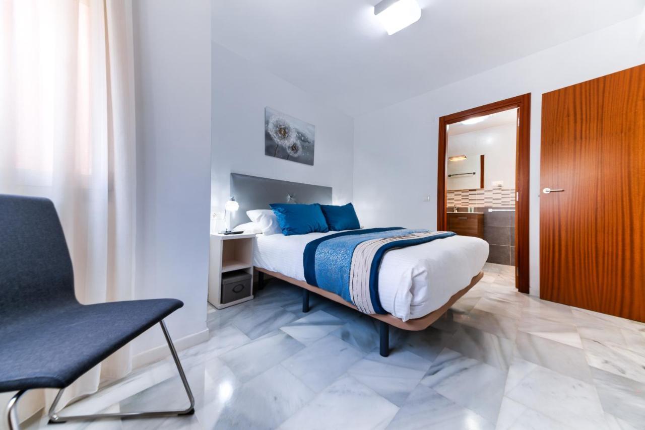 Holidays2Malaga Salitre Cerca Estacion Ave & Fibra Wifi Luaran gambar